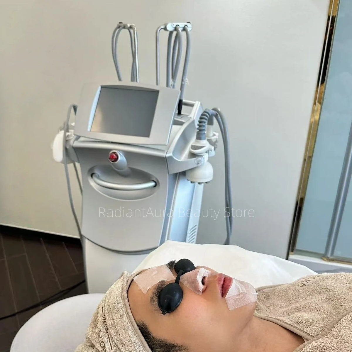 SLyric Venus Legacy Skin Tightening and Body Contouring Device